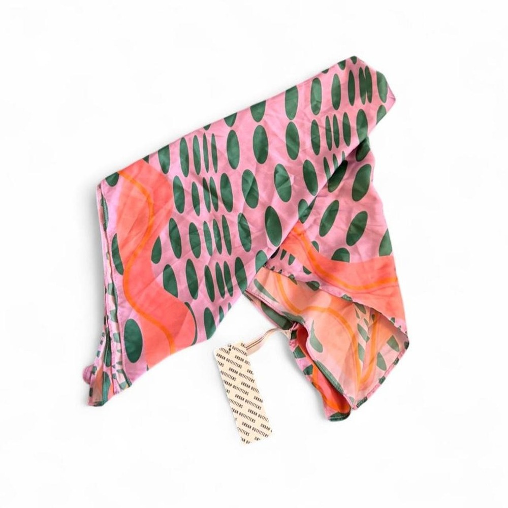 NWT Urban Outfitters patterned bandana